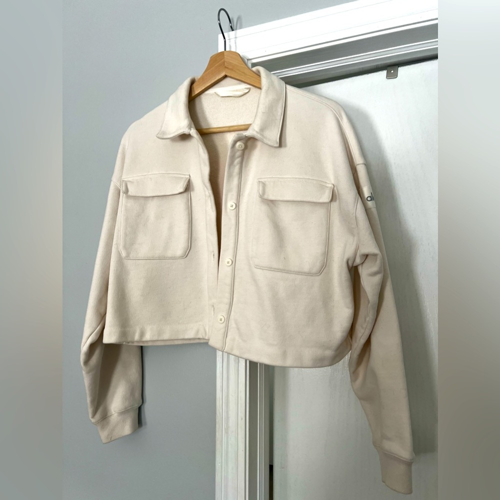ALO Yoga Cream Cropped Jacket